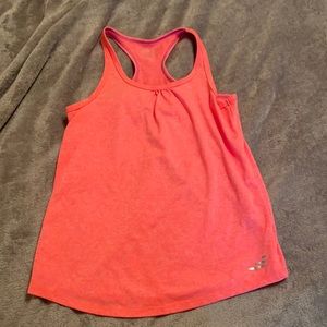 this is a size L(12/14) in girls